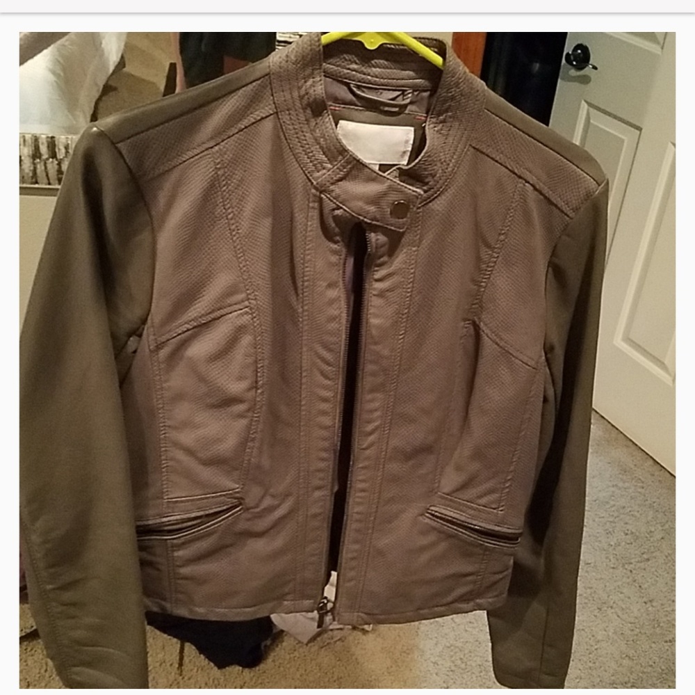 Leather jacket